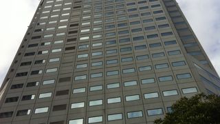 隅田川沿いの高層ビル