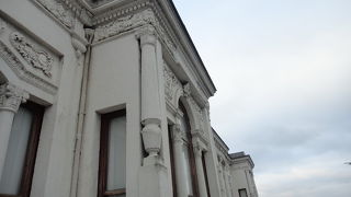 宮殿から眺める景色が綺麗です