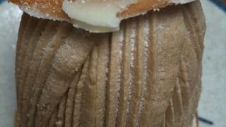 大きめケーキでかなり満腹になります