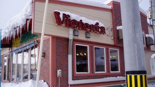 駅前ファミレス