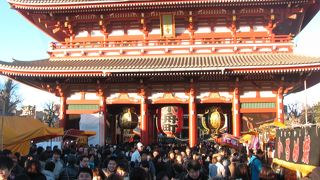 初詣の激混みを勝ち抜いた者だけが・・・