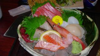 長野へ行った時に、昼のランチで生ビールを楽しむ店