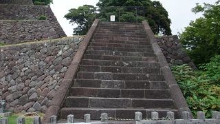 自然豊かな城跡