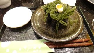 空港で回転寿司