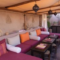 天気の良い日は屋上で朝食も〜