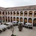 17世紀の修道院をモダンに改装したパラドール　