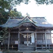 美々津の街はずれに神社