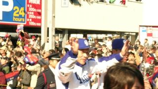 憩いの場、ドラゴンズの優勝パレードもありました。