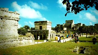 海辺のマヤ遺跡