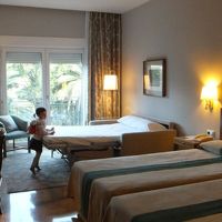 ゆったりサイズの客室