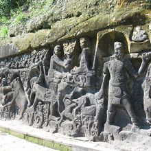 じっくり見ると面白いです