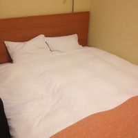 大きなベッドで快適