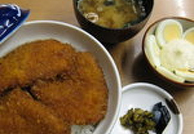 ＴＶでも紹介されたタルタルカツ丼