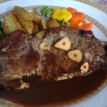 今週のランチはステーキ！