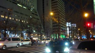 大阪の中心を通る大通り