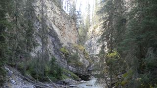 カナダ人に大人気のハイキングスポット