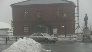 石川啄木の写真など多くの資料を展示してある