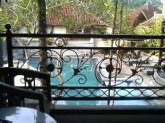 パンデ プロマイ バンガローズ 写真