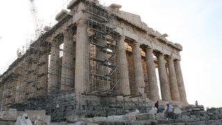 アテネを見下ろす観光名所