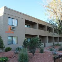 宿泊棟は２階建て