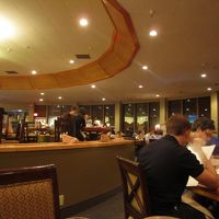 併設のレストラン　Rainbou Room