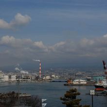 みなと公園から