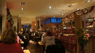 ファーストフラッシュ ティールーム