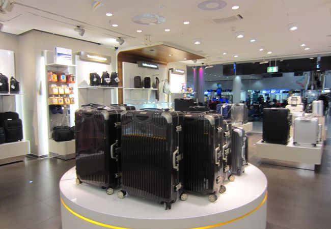 ルフトハンザ ワールドショップ フランクフルト空港ターミナル1ホールa店 クチコミ アクセス 営業時間 フランクフルト フォートラベル ルフトハンザ ワールドショップ フランクフルト空港ターミナル1ホールa店 クチコミ アクセス 営業時間 フランクフルト フォートラベル