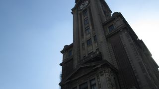 2012年12月31日で南京西路の美術館は一旦閉鎖です。