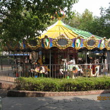 遊園地もあります。