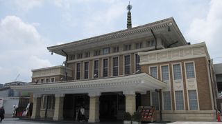 今のＪＲ奈良駅舎の隣には旧奈良駅舎、そして産業化遺産界に認定！