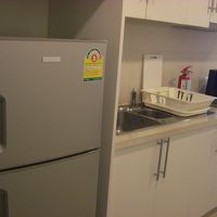 冷蔵庫にキッチン