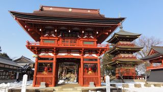 歴史を感じる建物です。