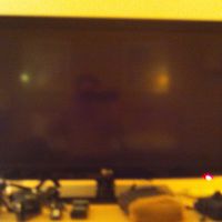 テレビの周りにも物が置けるようになりました。