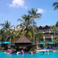 プールバーの様子です