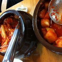 タクシーで3００円くらいで行ける土俗村のキムチ。おいしいです