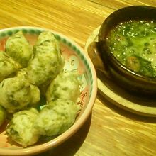 小海老のアヒージョとフリッター