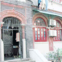 舟山路２３号、Delikat Cafe