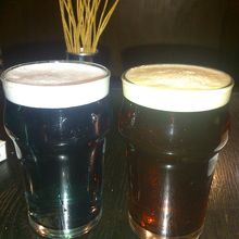 青いビールは流氷ドラフトというものです。