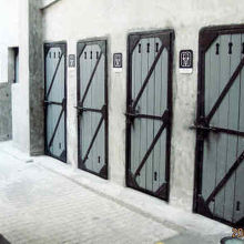 ここに牛を入れていた。