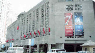 昔の食肉屠殺場だった建物を再利用しています。