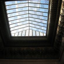 天窓のある部屋