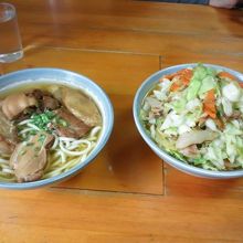 うやきそばと野菜肉そば