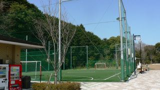 キャンプ、バーベキュー、スポーツなど野外活動が楽しめる男山レクレーションセンター