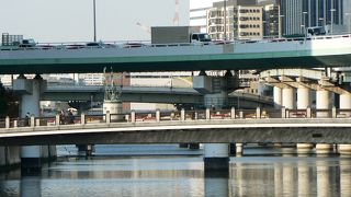 浪速の名橋50選に選定されている大江橋（おおえばし）