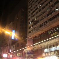 ネーザン通り沿いにある