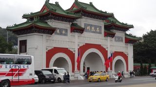 公共交通機関をフル活用するのに便利、持つべきカード