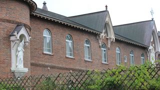 神聖な気持ちに