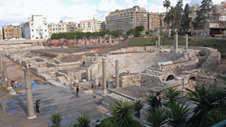 わざわざ行くほどのことはない