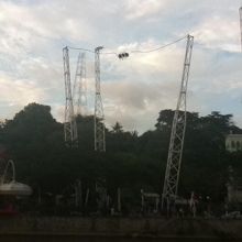 向かいのアトラクション